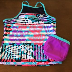 2/$15 2 Piece Floral Tankini Swimsuit Girls Size 14 ZeroXPosur